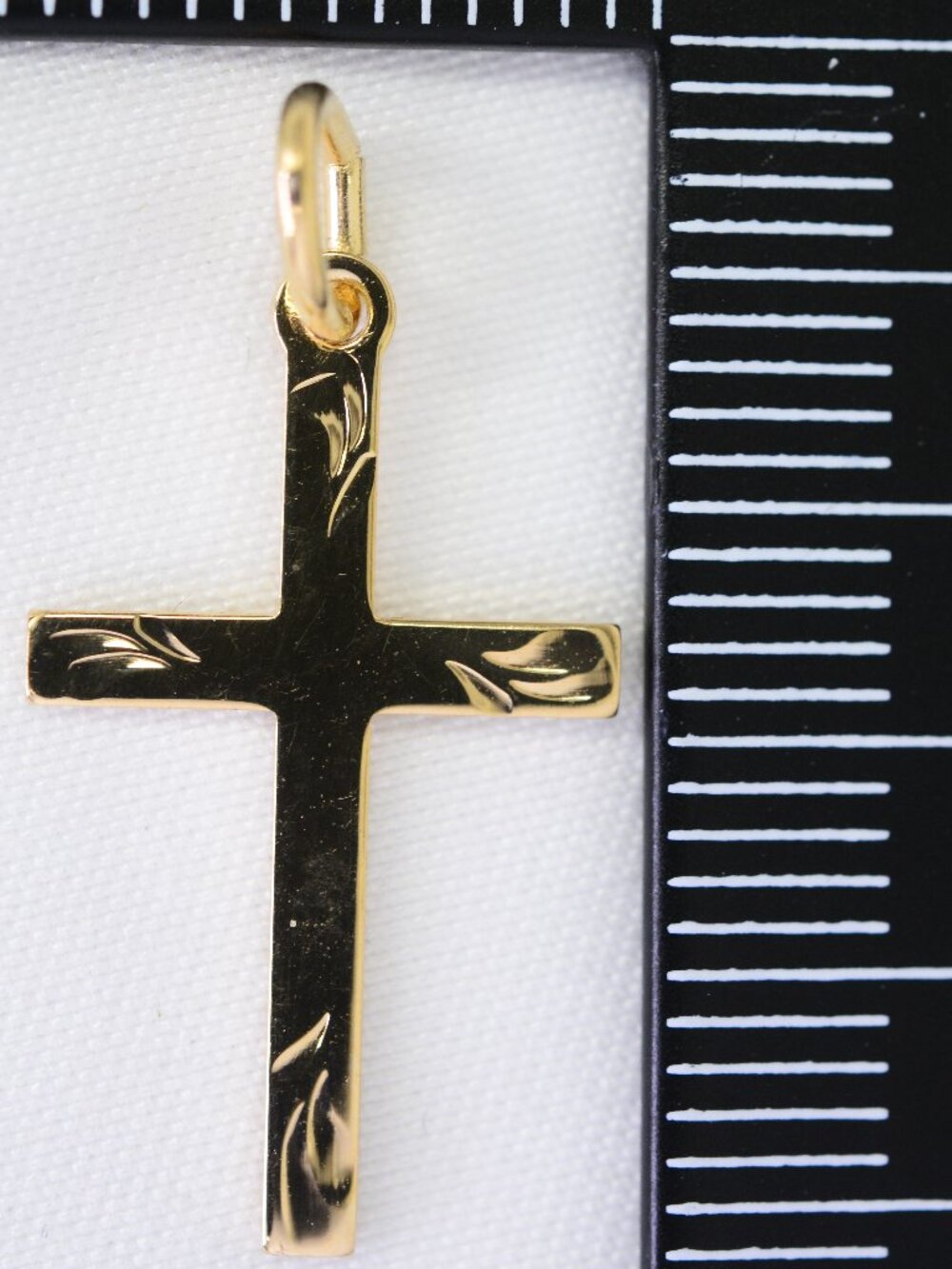 10K CROSS WITH SMALL DETAILS - Picture 6 of 6
